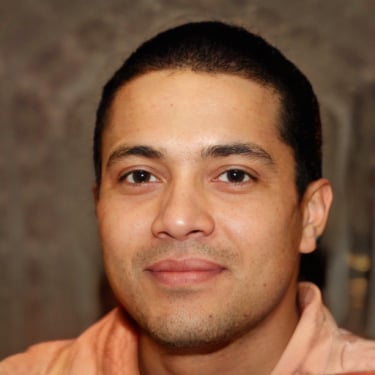  buyer david ., California